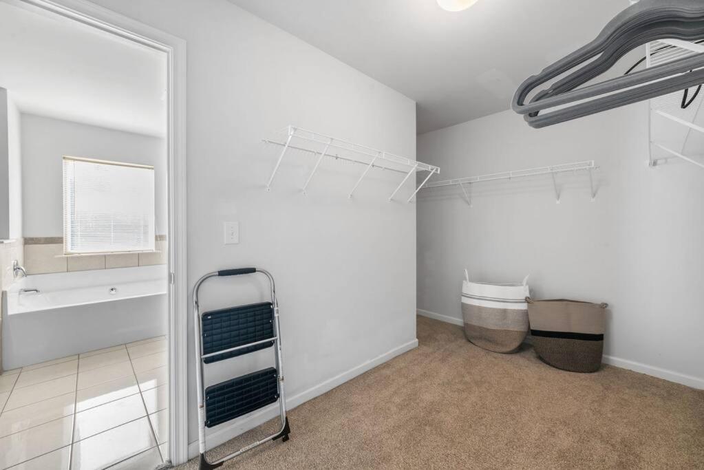 Quiet Oasis Villa Lawrenceville Bagian luar foto