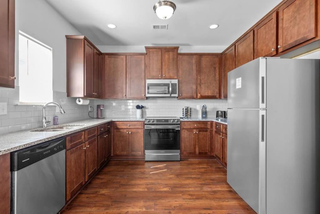 Quiet Oasis Villa Lawrenceville Bagian luar foto